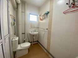 Blk 230 Hougang Avenue 1 (Hougang), HDB Executive #553621001